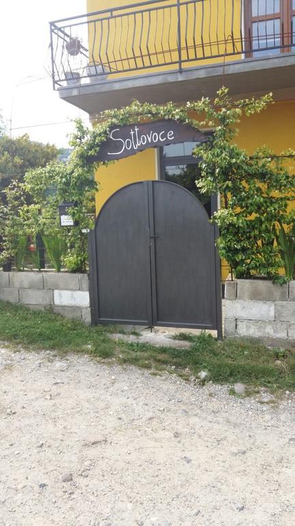 Bed and Breakfast Sottovoce Ronago Exterior foto